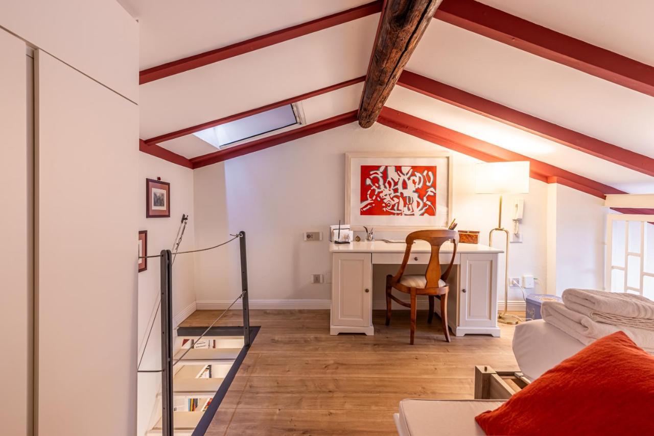 Colonne - Ticinese Cozy Appartamento Milano